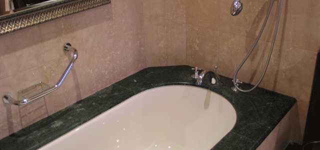 Black Granite Drainer
